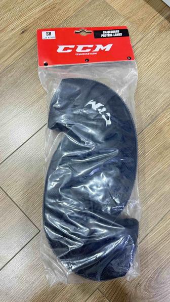 Продам новые чехлы для коньков CCM