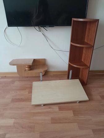 Продам полочки на стену