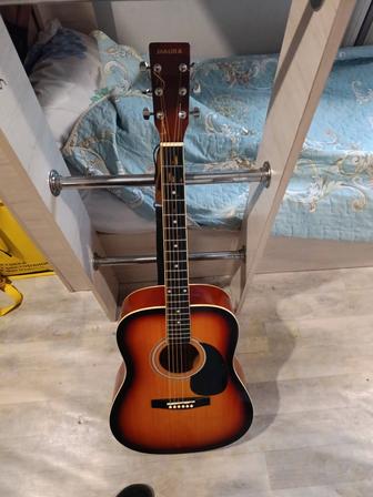 Срочно продаю гитару