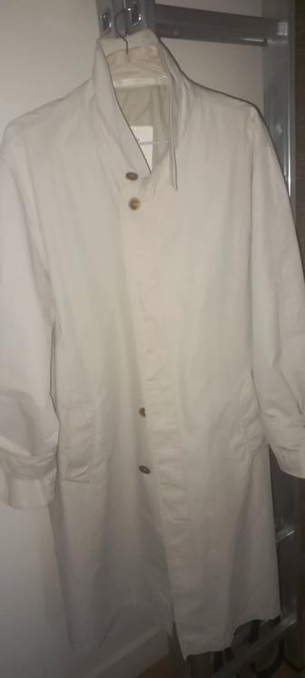 Тренч цвета слоновой кости, производство Швеция