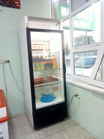 Продам холодильник для напитков