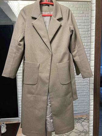 Продаю пальто