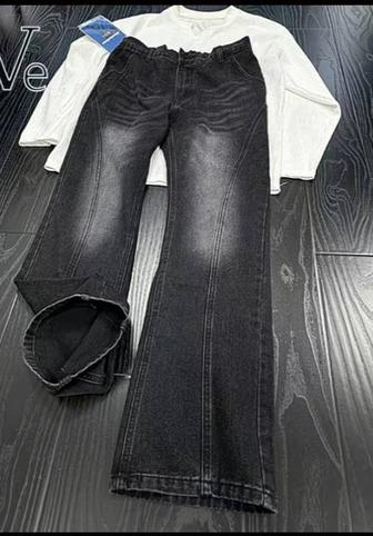 Джинсы черные