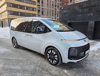 Hyundai Staria 2025 с водителем почасовая аренда и гибкие поездки