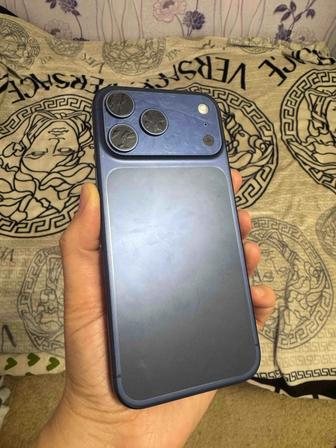 Продаю Айфон