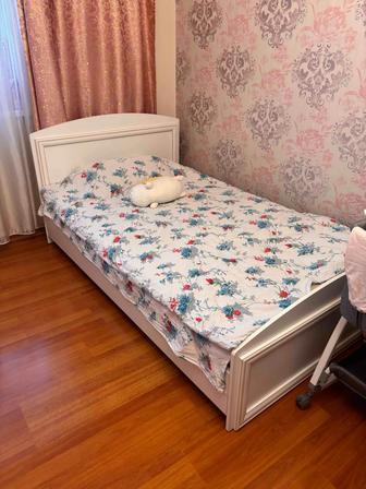 Продам две кровати полуторки