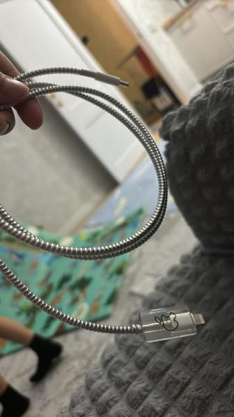 Зарядка на айфон iphone