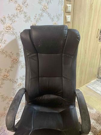 Продается кресло в хорошем состояние