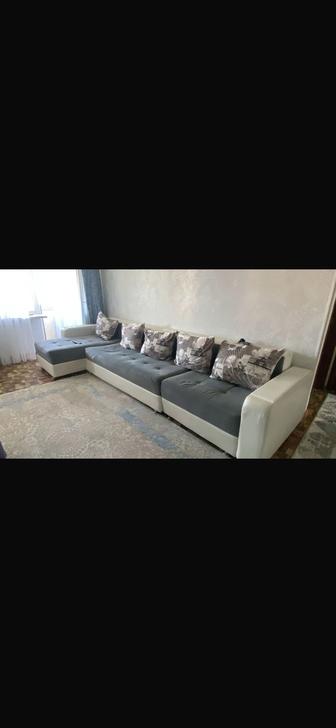 Продам срочно Диван в хорошем состоянии, Раскладывается.