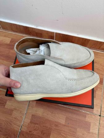 Продам женские весенние лоферы