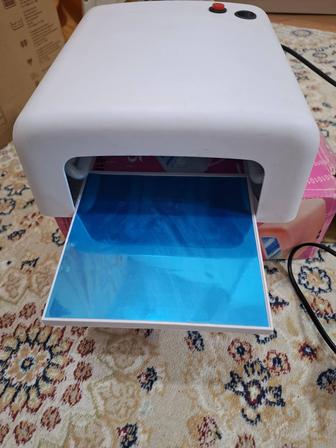 Продам лампу для сушки ногтей