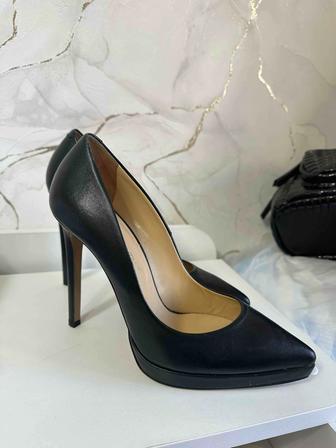 Продам Туфли