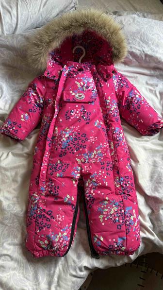 Продам почти новый фирменный комбинезон на девочку 3в1.