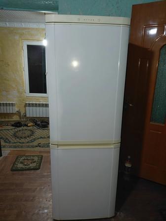 Холодильник самсунг