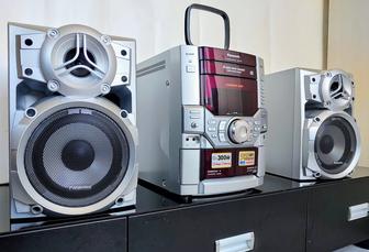 Продам мощный оригинальный японский музыкальный центр Panasonic