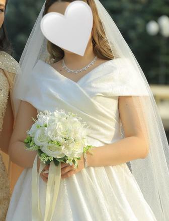 Свадебные платье