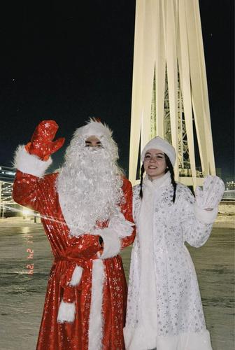 Дед мороз и снегурочка!