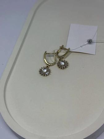 Золотые серьги