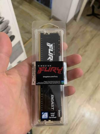 Оперативная память KINGSTON FURY DDR4