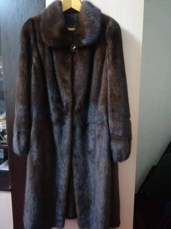 Продаю норковую шубу б/у 56 р. В отличном состоянии. Цена ,торг уместен