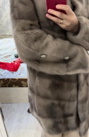 Продам срочно норковую шубу