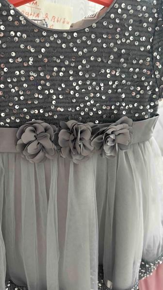 Продам детское платье