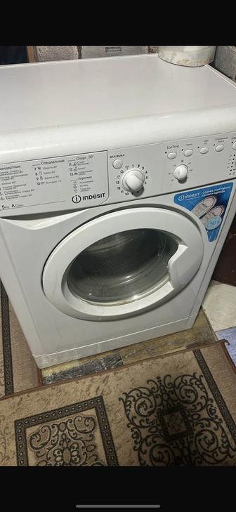 Продам стиральную машину индезит