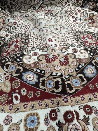 Ковёр4на4 в отличном состоянии