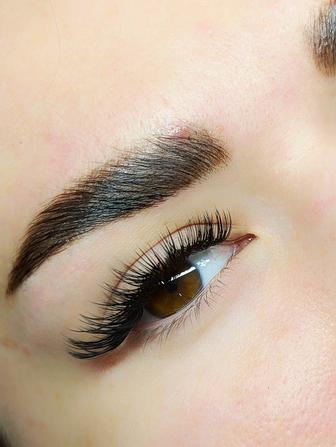 Наращивание ресниц и ногтей