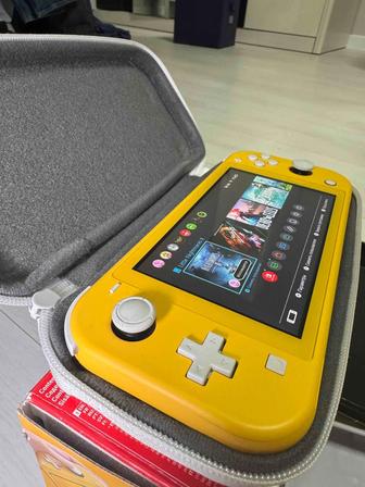 Продам Nintendo switch lite в идеальном состоянии