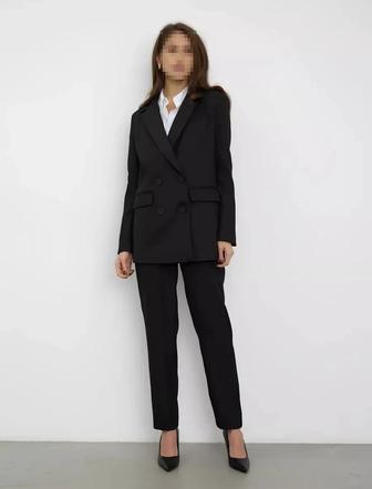 Продам костюм классический