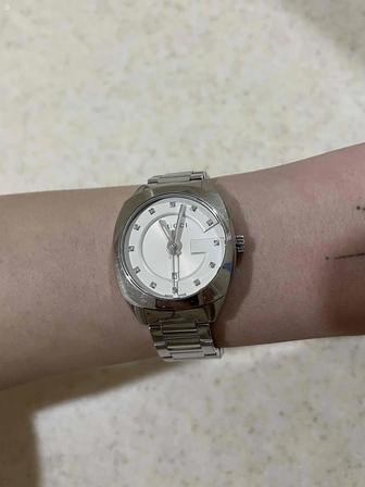 Gucci часы