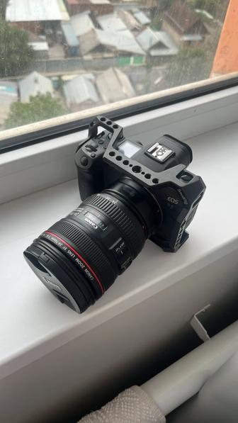 Продам камеру Canon r5