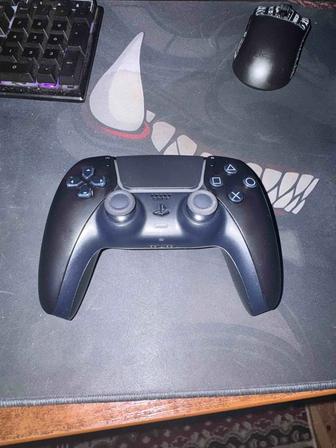 Продам геймпад ps 5 в отличном состоянии