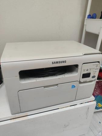 Продам принтер Samsung SCX-3405W