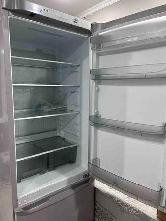 Холодильник Electrofrost