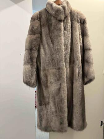 Продам норковую шубу