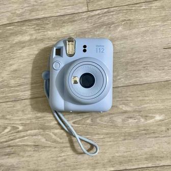 Продам Instax Mini 12