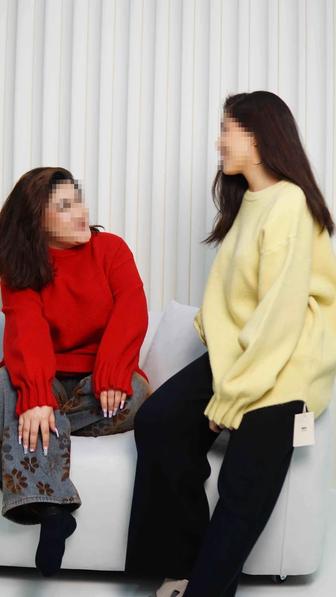 Продам кофты по 12 000 ! Очень теплые!