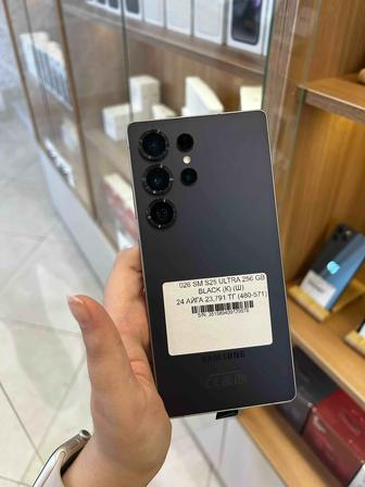 Продам Samsung S25 Ultra 256 GB