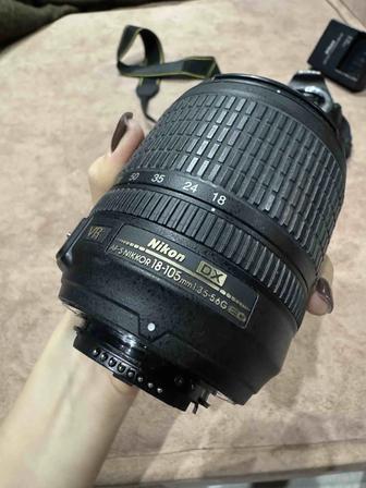 Объектив Nikkor 18-105