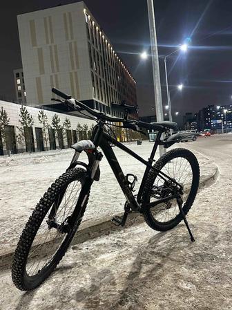 Продам немецкий велосипед Cube aim pro