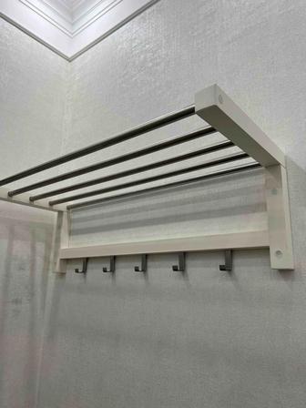 Продам настенную вешалку
