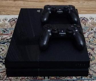 Продам PS 4