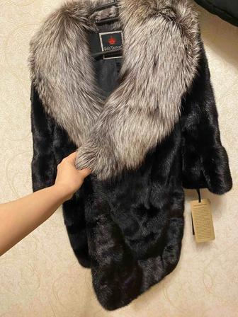 Женская норковая шуба
