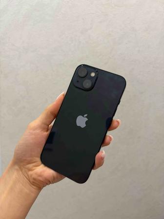 Продам iPhone 13
