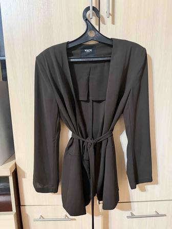 Пиджак легкий, тонкий