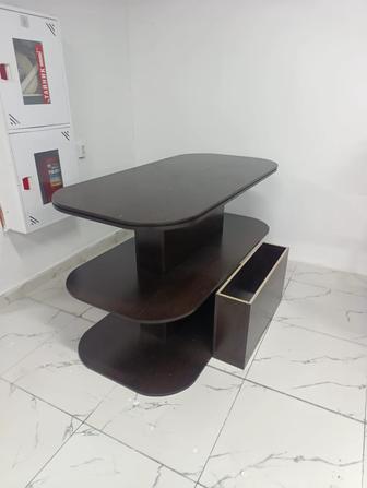 Полки витрины