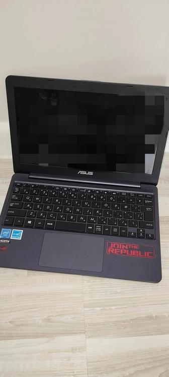 Ноутбук из Японии Asus