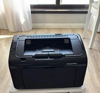 Принтер HP Laser Jet 1102w